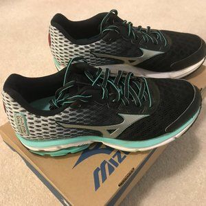 Mizuno Wave Rider 18